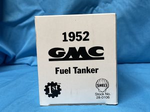 First Gear Shell Oil Company 1952 GMC Fuel Tanker 1:34 #28-0106