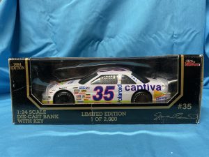 1994 Racing Champions 1:24 Diecast NASCAR Shawna Robinson Polaroid captiva #35 603 of 2000